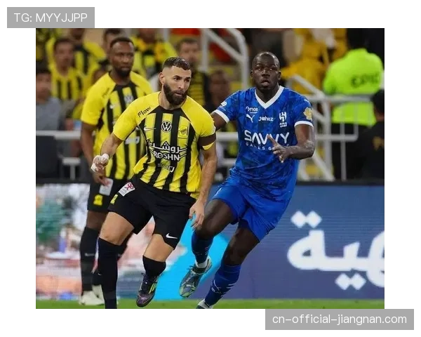 利雅得新月客场进攻组织分析 边后卫助攻成战术特色